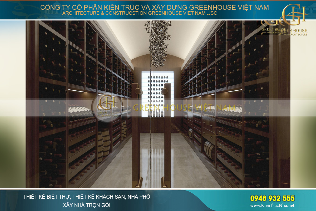 Phòng chứa rượu với hàng trăm chai rượu quý được cất giữ cẩn thận trên giá